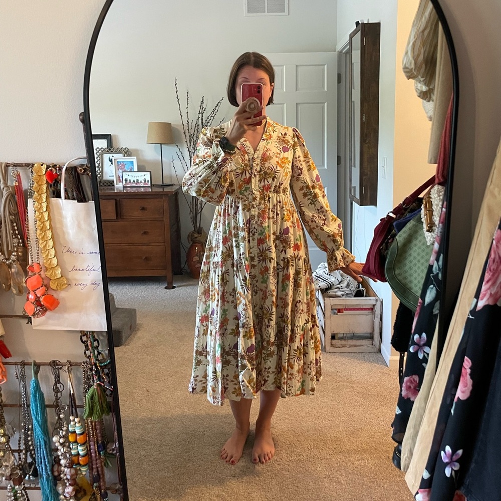 FORE MIDI Cream Floral Billow Long Sleeve Dress